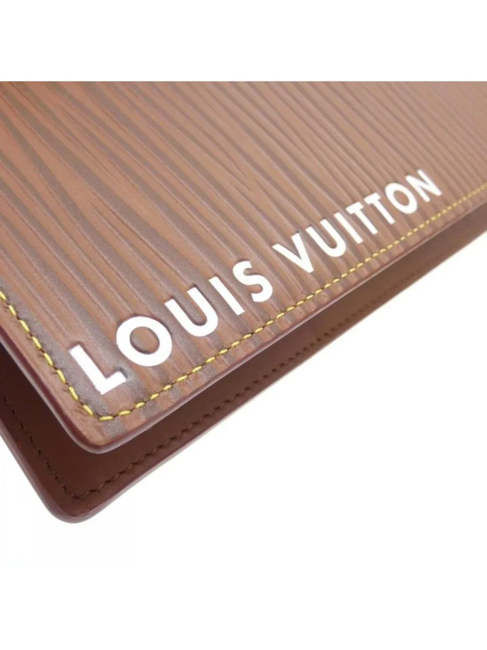 Louis Vuitton Epi XL Portefeuille Brazza Wallet